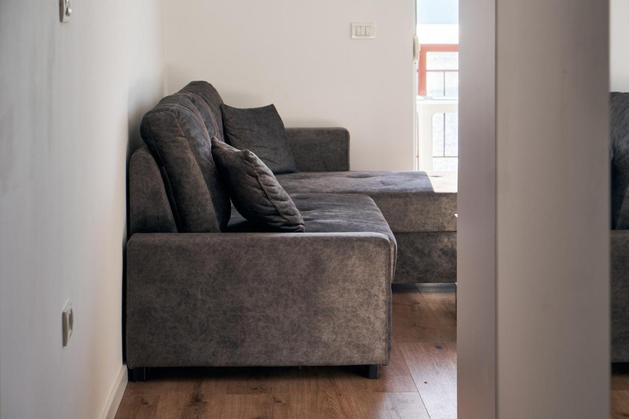 Central Beach Apartment Σαράντα Εξωτερικό φωτογραφία