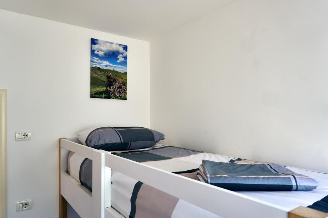 Central Beach Apartment Σαράντα Εξωτερικό φωτογραφία