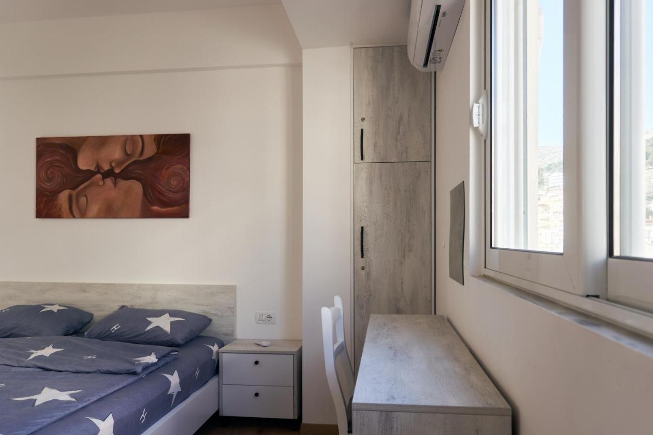 Central Beach Apartment Σαράντα Εξωτερικό φωτογραφία