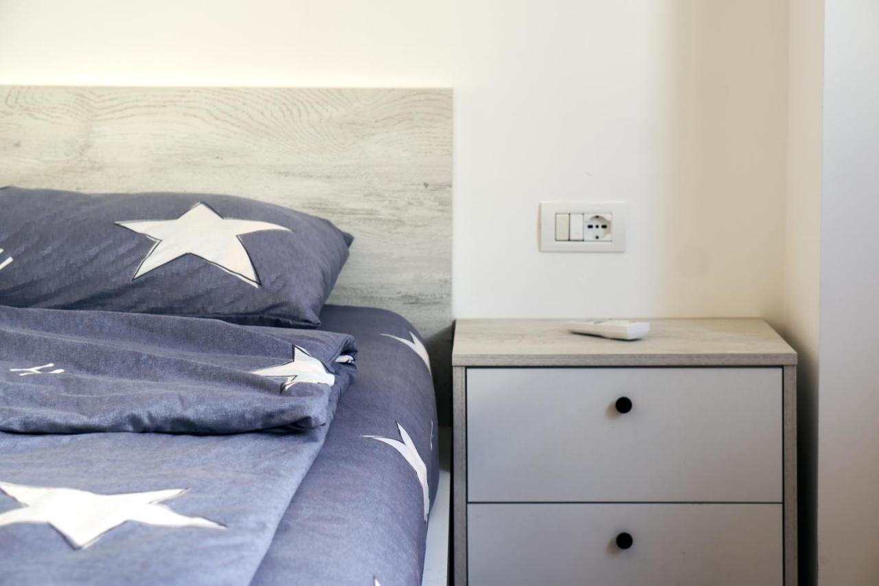 Central Beach Apartment Σαράντα Εξωτερικό φωτογραφία